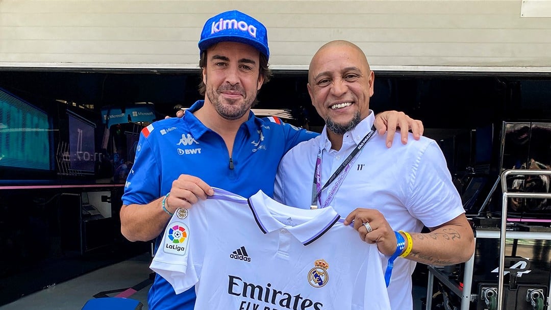 Roberto Carlos media en la guerra Alonso-Ocon