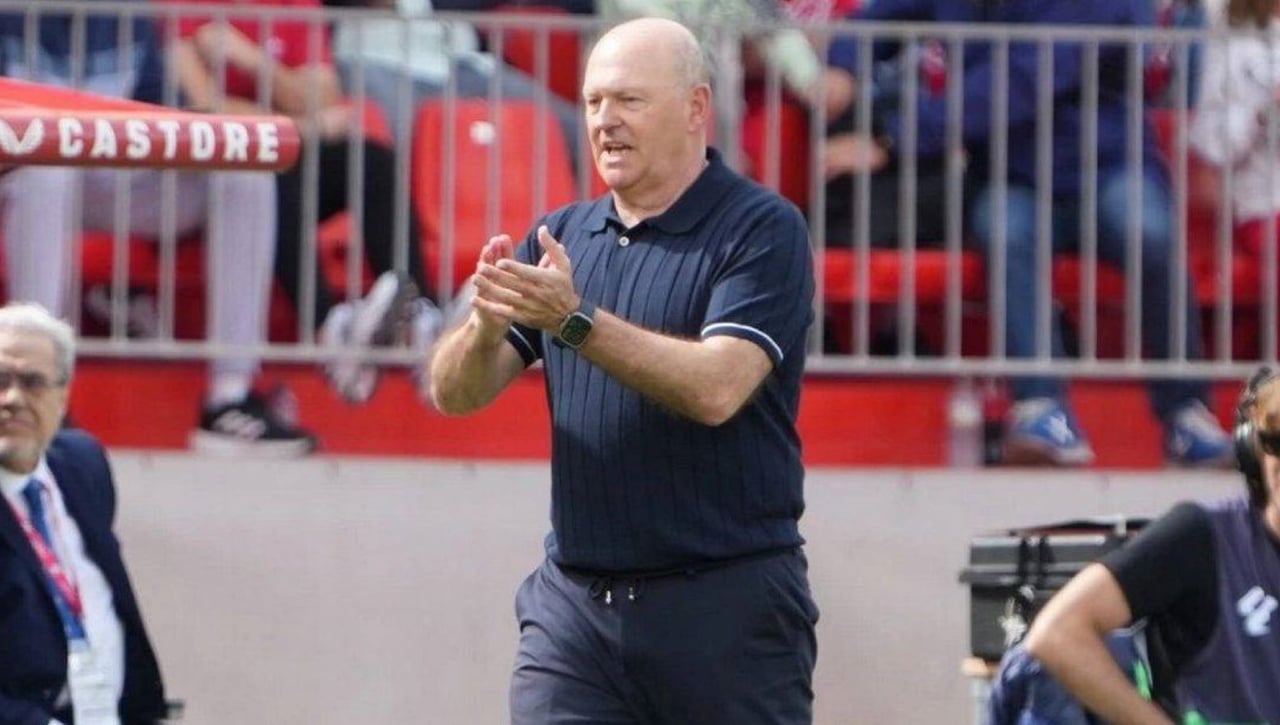 El Almería pide perdón y Pepe Mel da la clave del descenso