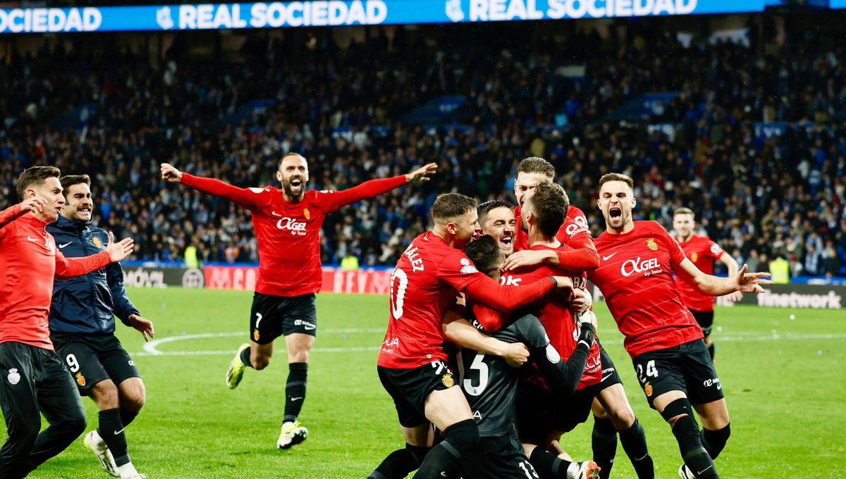 El Mallorca se burla de la Real Sociedad y hace arder las redes sociales -  Estadio Deportivo