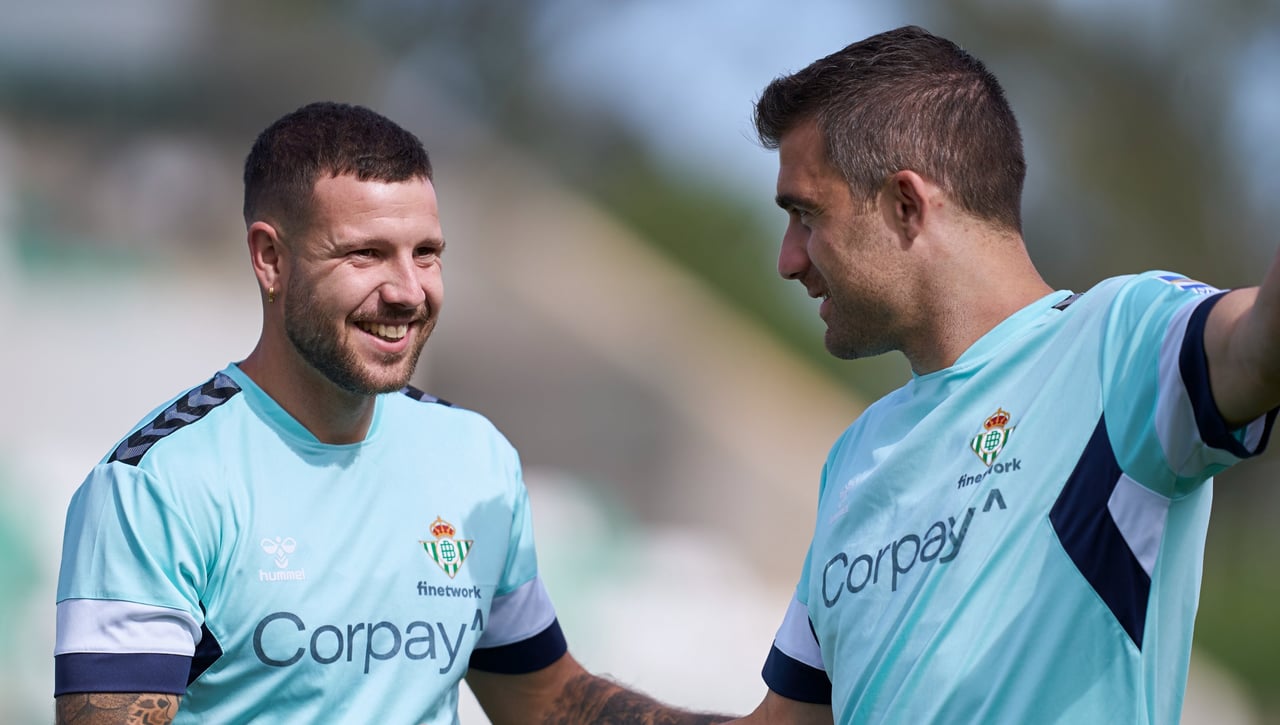 Convocatoria del Betis contra el Real Madrid: 17 jugadores sólo