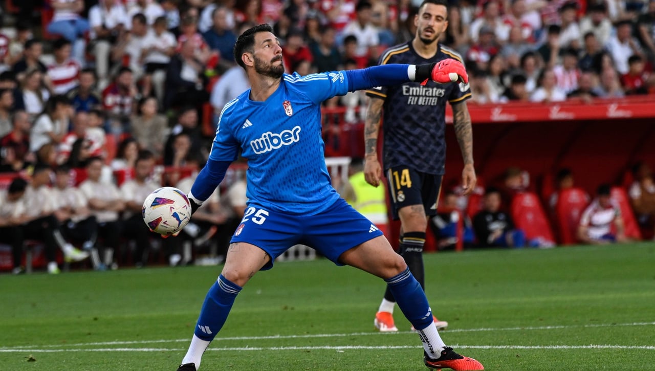 Nuevo candidato para la portería del Rayo Vallecano 