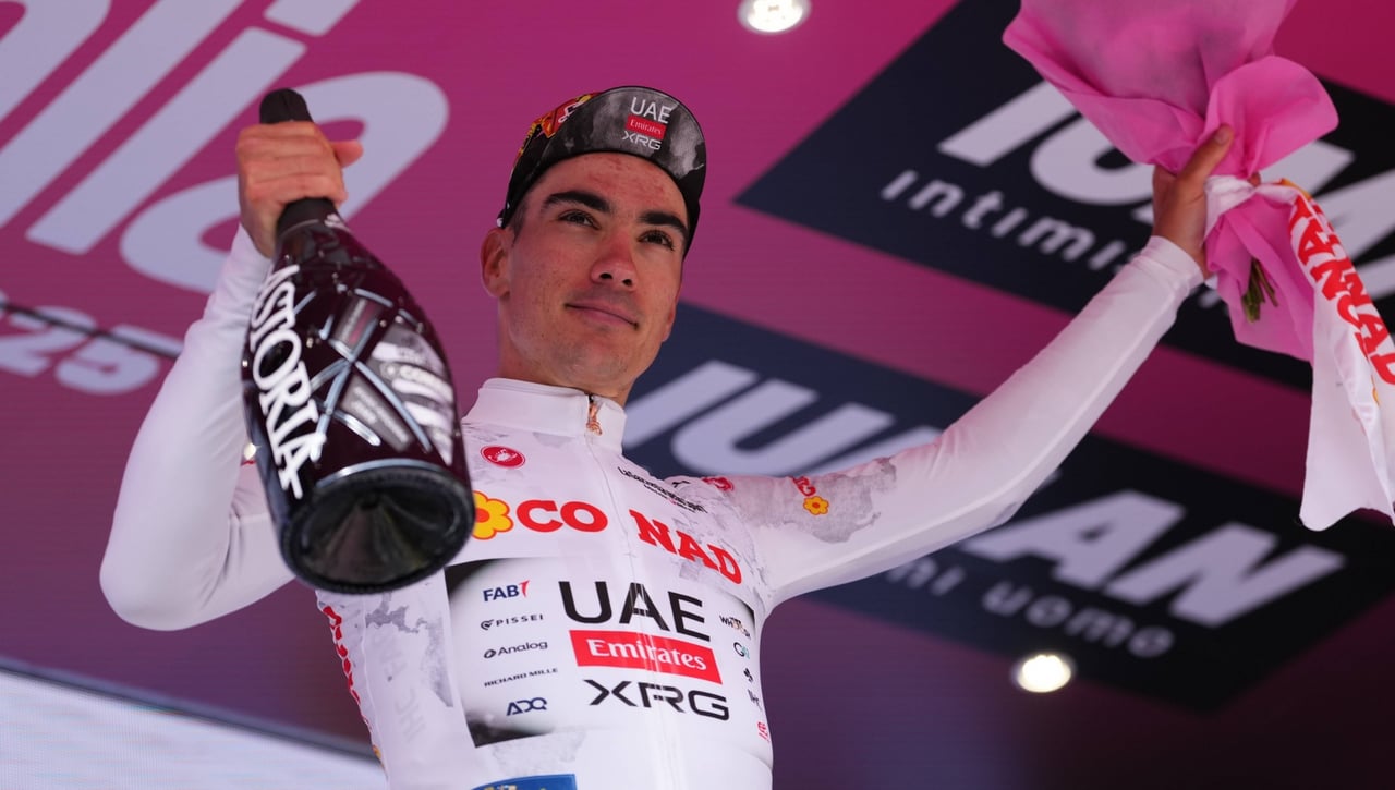 Clasificación Giro de Italia 2025 tras la 7 etapa | Juan Ayuso triunfa y Roglic se viste de rosa