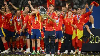 Lamine Yamal, Pedri y Ferran ya están en casa