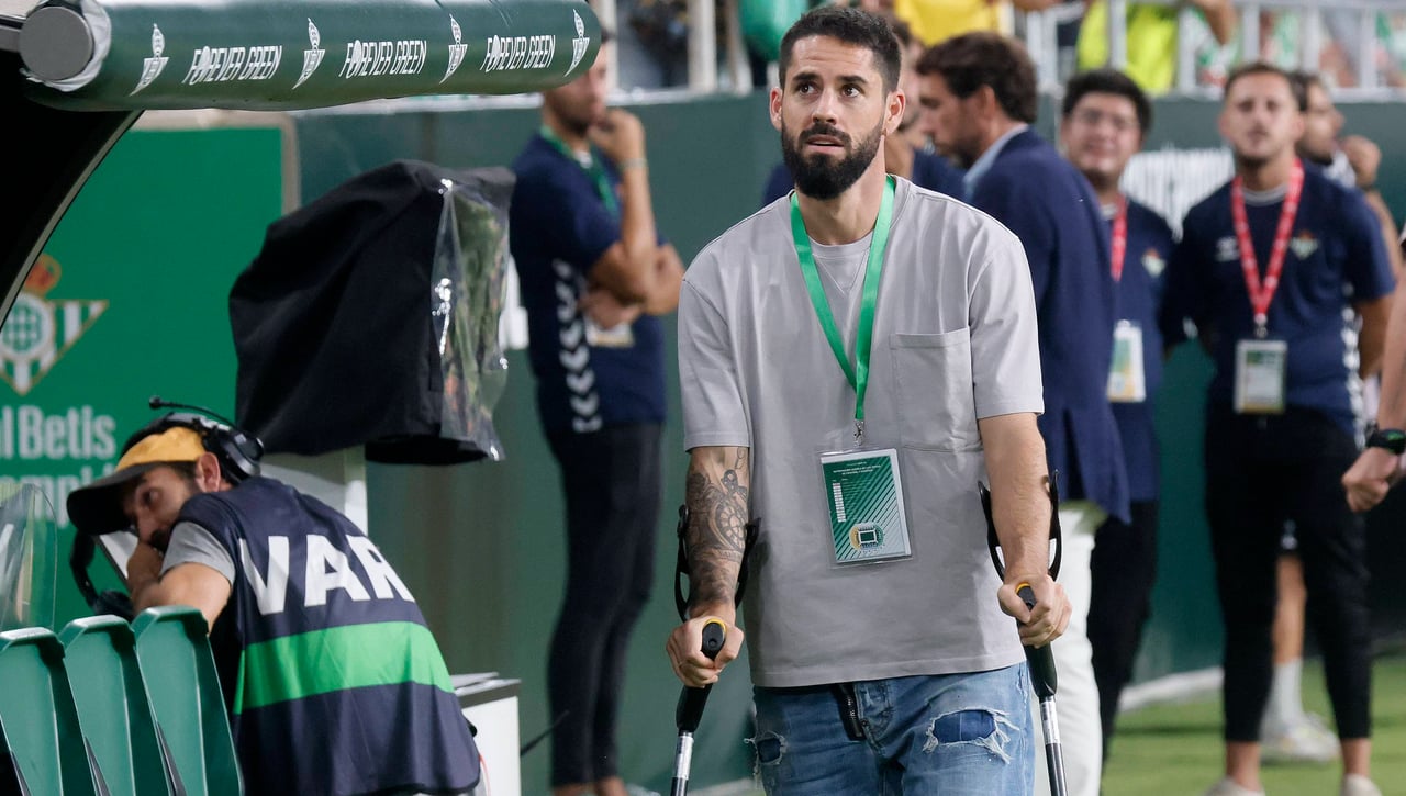 Isco se olvida de su lesión en pleno ataque de euforia
