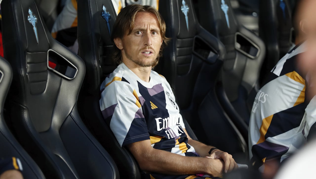Modric 'se harta' y podría salir en enero