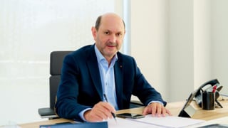 Ya hay ‘plan B’ para Rafael Louzán 