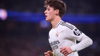 Arda Güler, en conversaciones con Mourinho