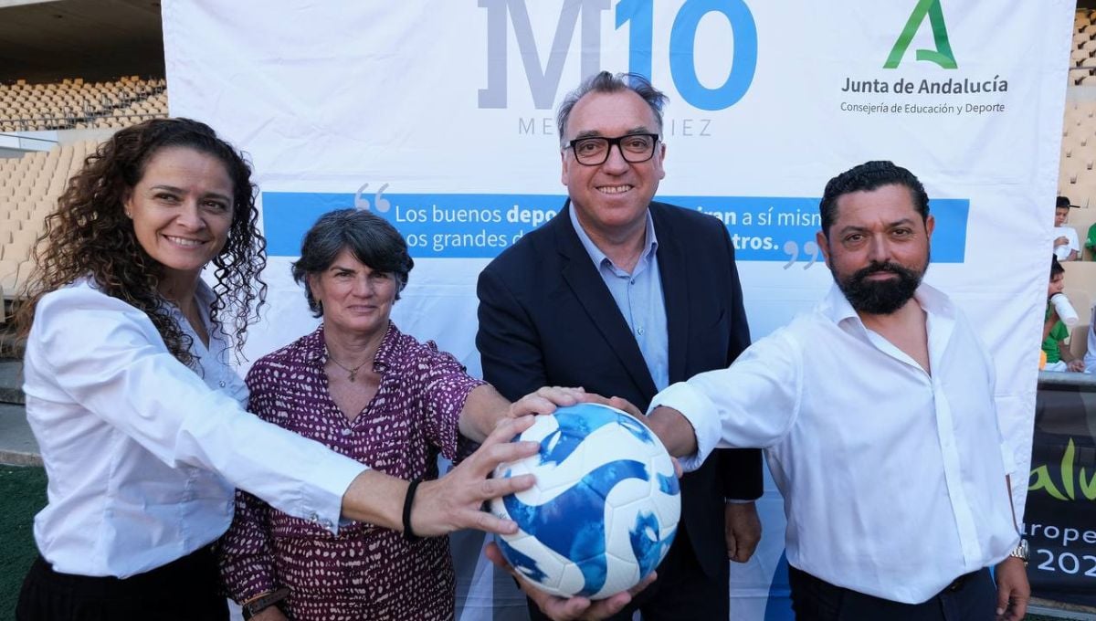 Arturo Bernal destaca los valores que transmiten los deportistas en el programa Mentor 10