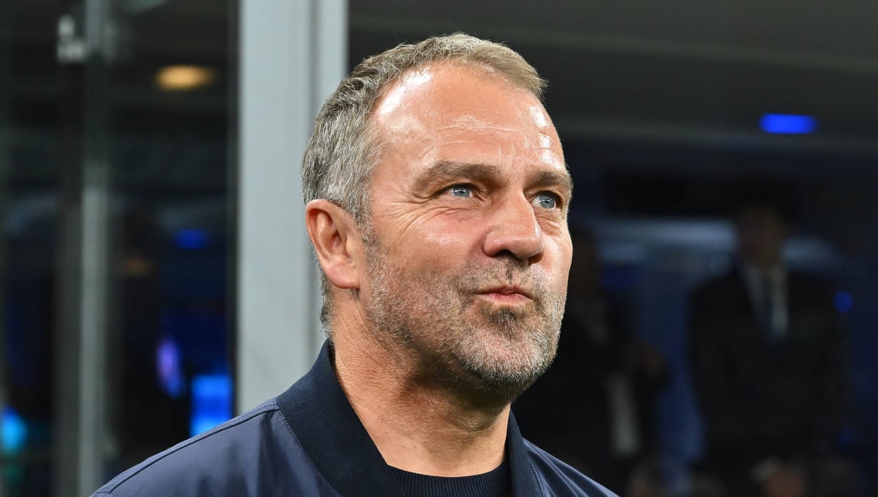 Flick habla de su renovación y respalda a Araujo