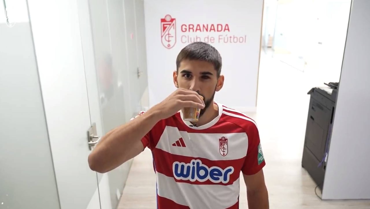 El primer fichaje de enero confirmado por el Granada trae letra pequeña