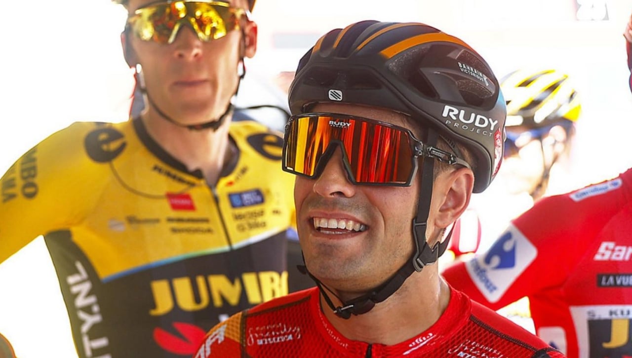 Mikel Landa se harta y carga contra el Jumbo