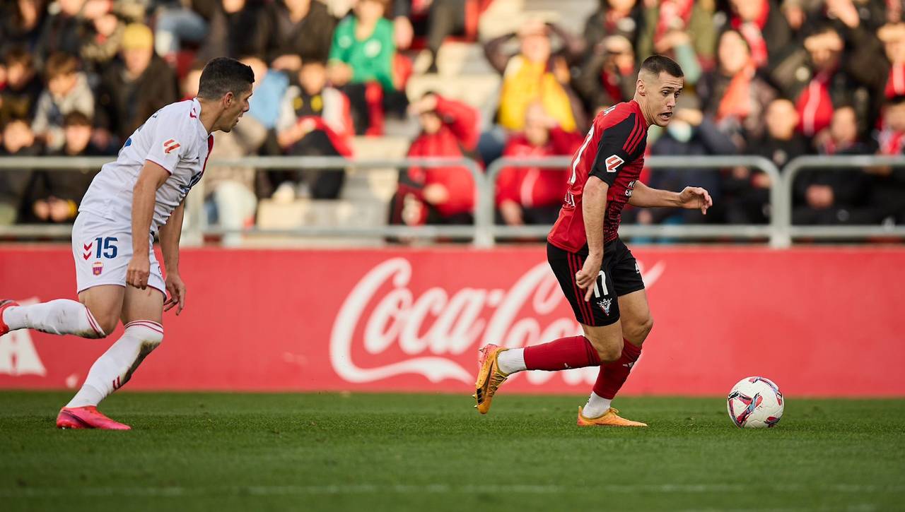 Clasificación LaLiga Hypermotion 2024 tras la jornada 16 | Partidos, resultados, puntos y tabla de clasificación actualizada de Segunda división