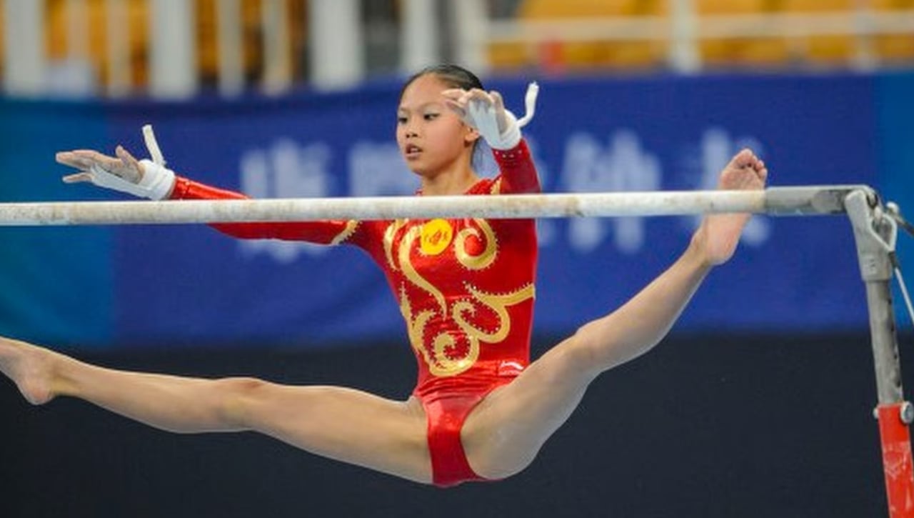 Campeona de gimnasia rítmica pierde su cuenta en redes sociales por contenido inapropiado