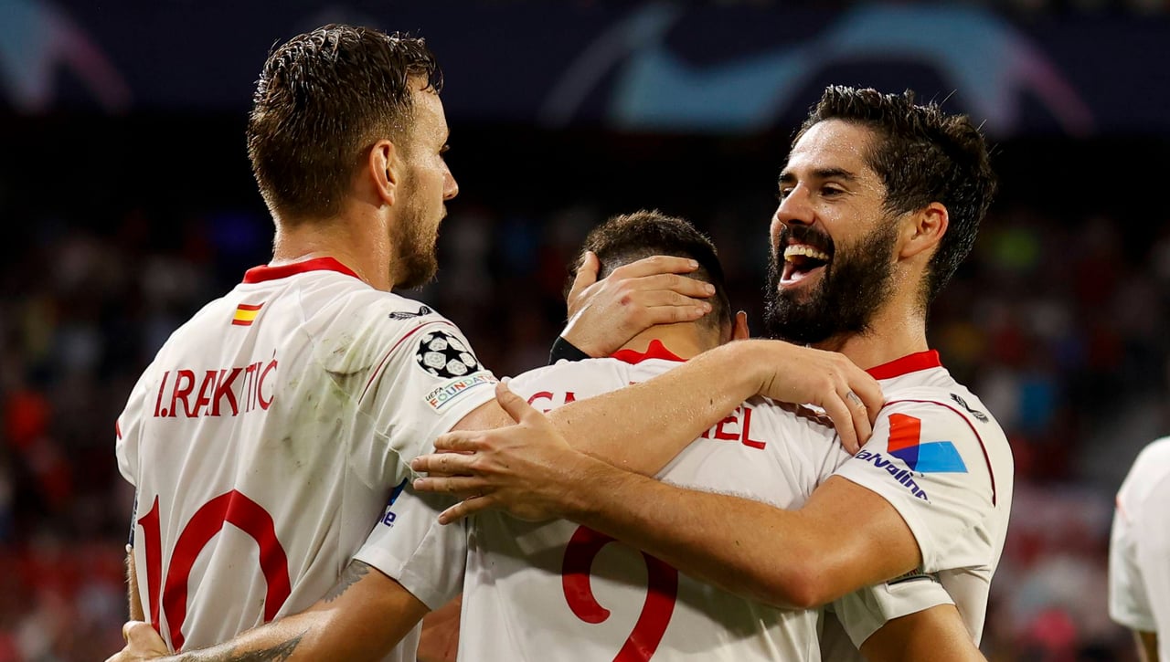 Rakitic 'sentencia' a Isco y deja entrever su renovación: "Vendrán muchos más derbis"