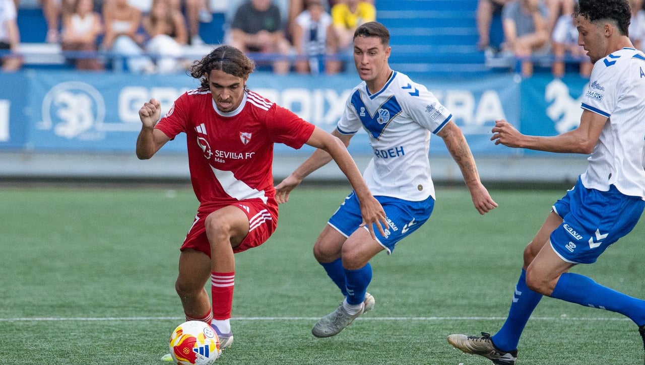 1-1: El Sevilla Atlético de deja empatar, pero logra estrenar su casillero