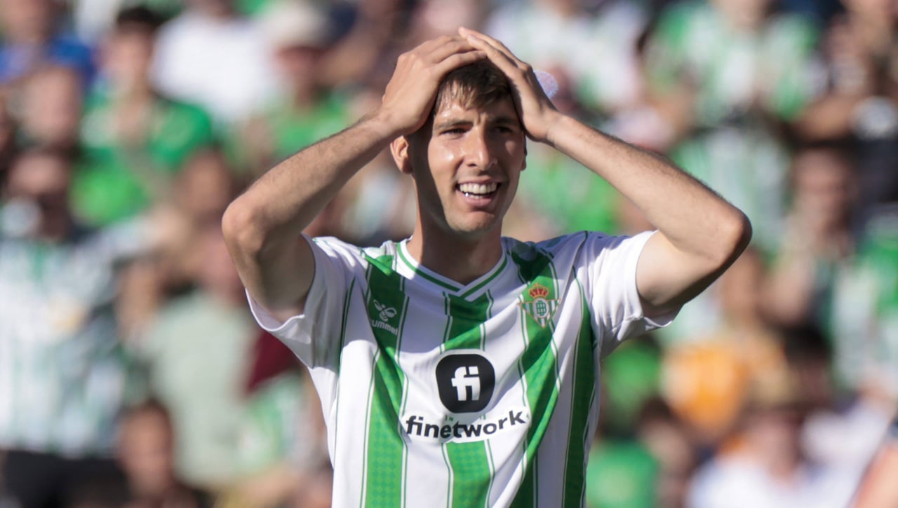 El Betis dice adiós a Miranda