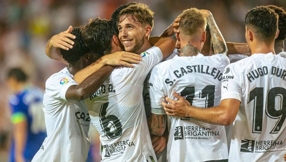 Nico aparece en el horizonte del Sevilla