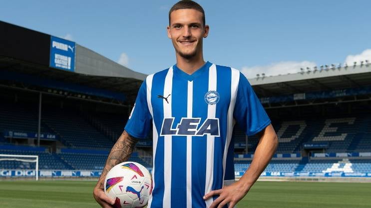 Rafa Marín tuvo una "importante ayuda" para elegir al Alavés