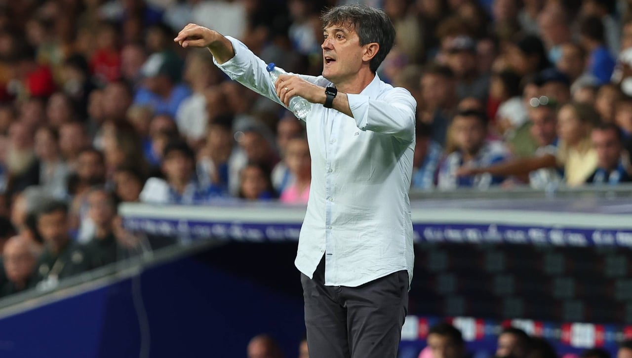 Pacheta vuelve a los banquillos