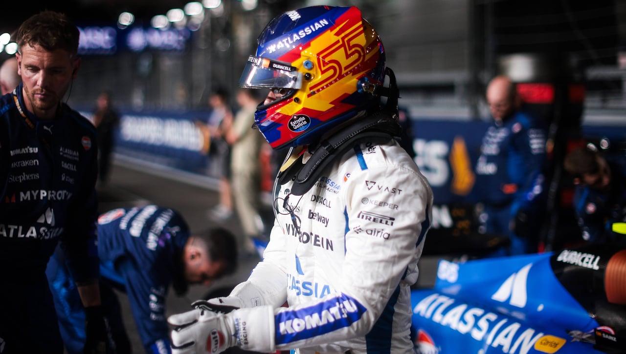 Carlos Sainz deja escapar una oportunidad en Singapur: "Es una debilidad del coche"