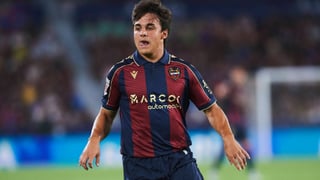 Confirman la renovación de Carlos Álvarez