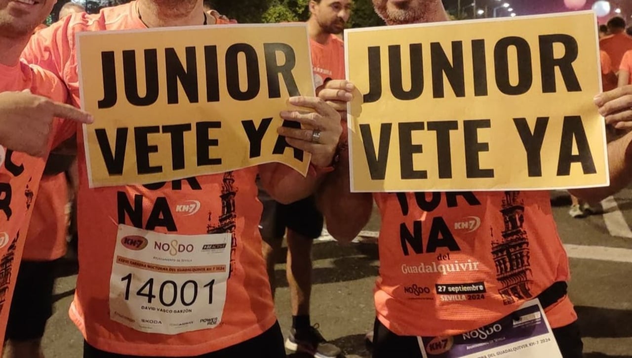 La original protesta contra la directiva del Sevilla