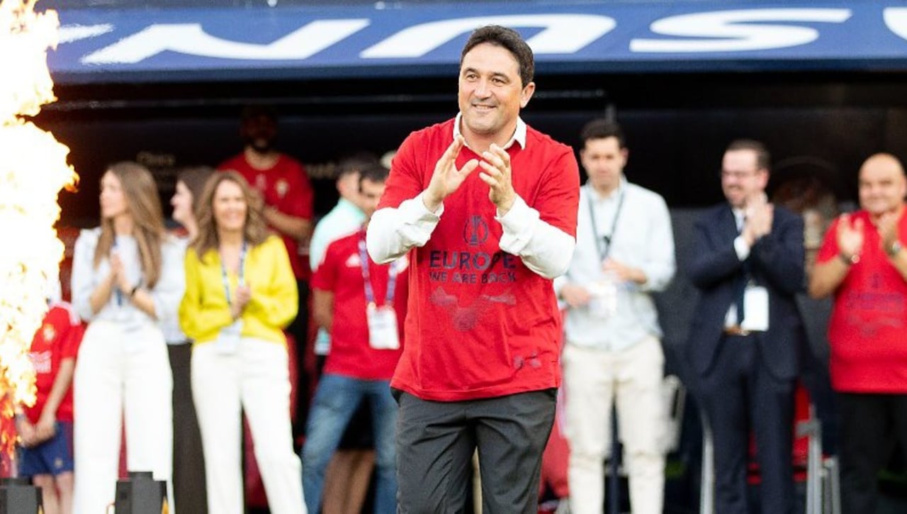 Braulio Vázquez adelanta a todos por la derecha para sustituir a Monchi