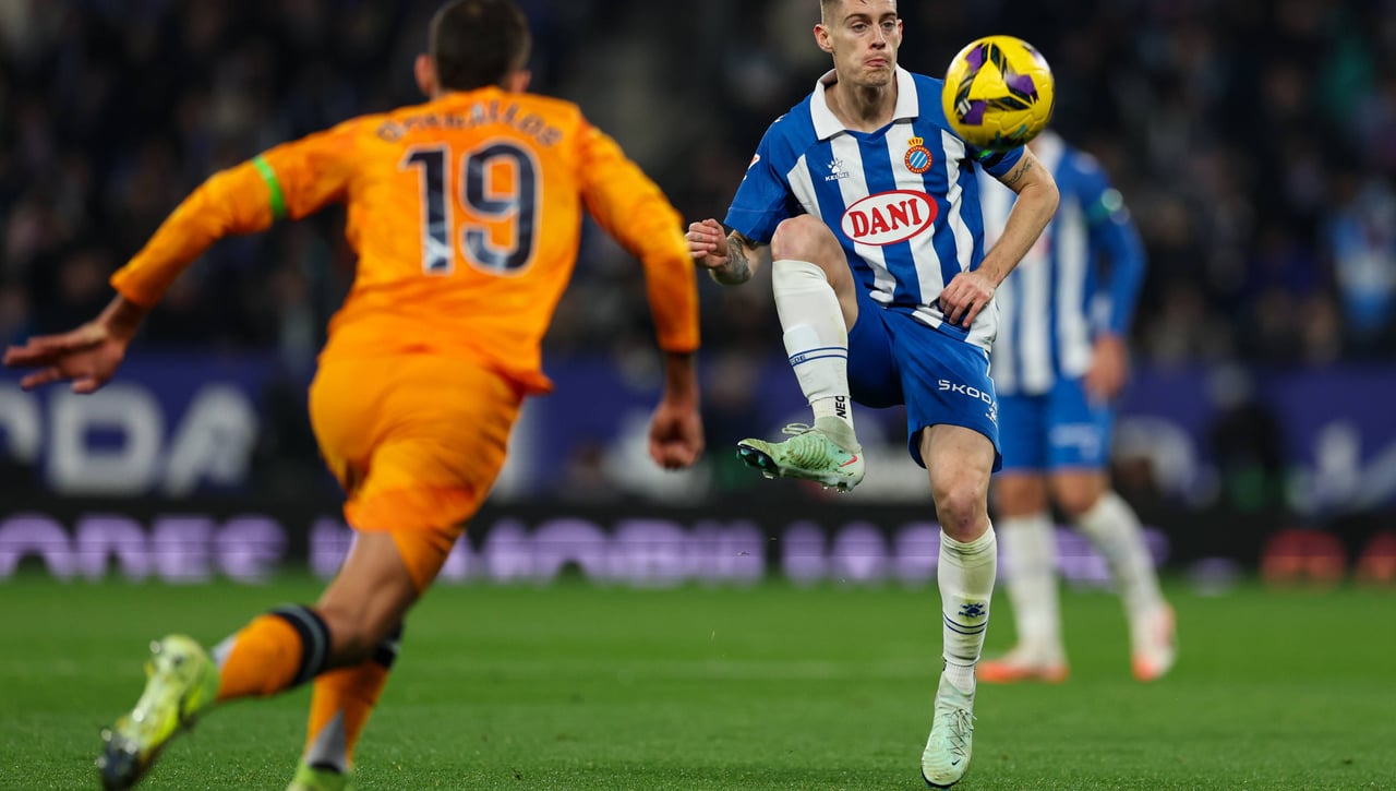 A vueltas con Roberto Fernández 