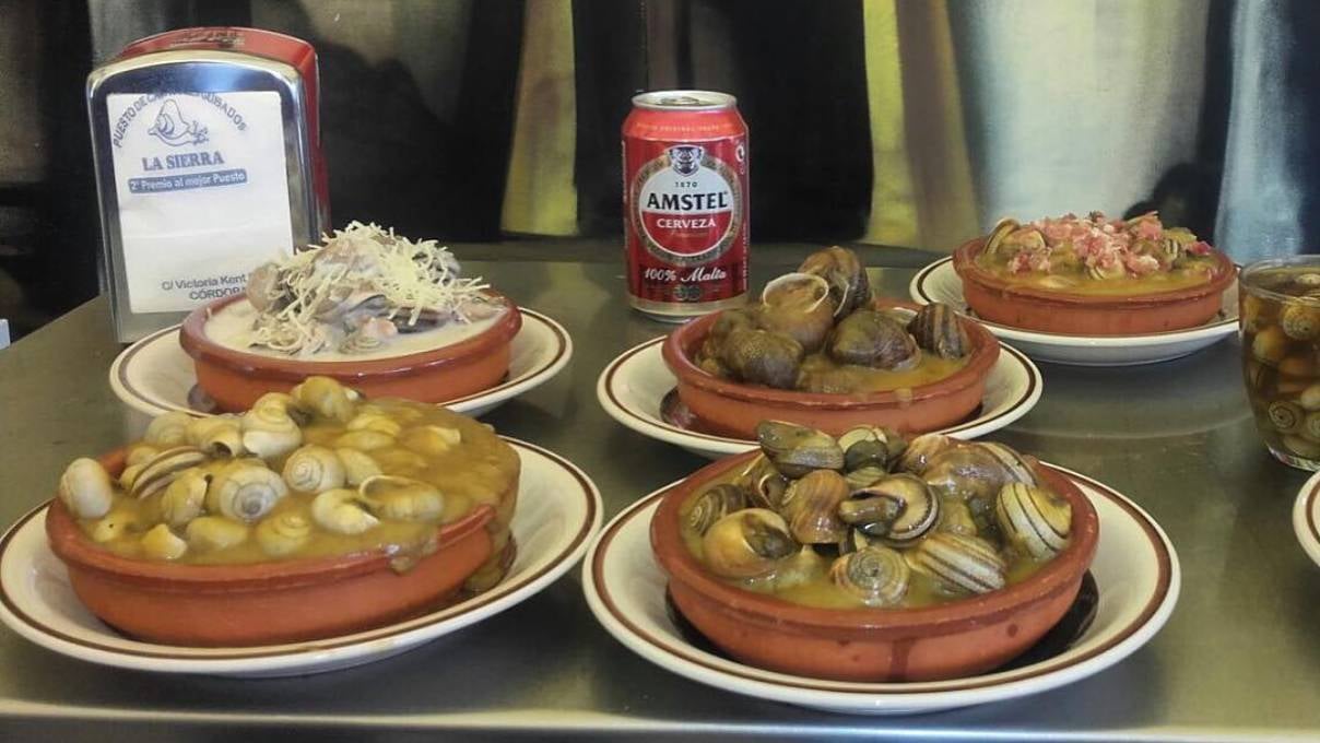 Los caracoles más virales de Andalucía: con salsa lotus, con carbonara, con nachos y queso...