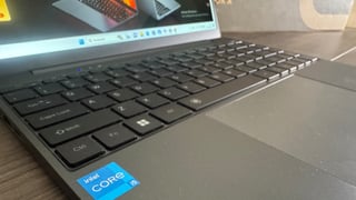 Bueno, bonito y chino: el ordenador portátil que debes comprar por menos de 350 euros