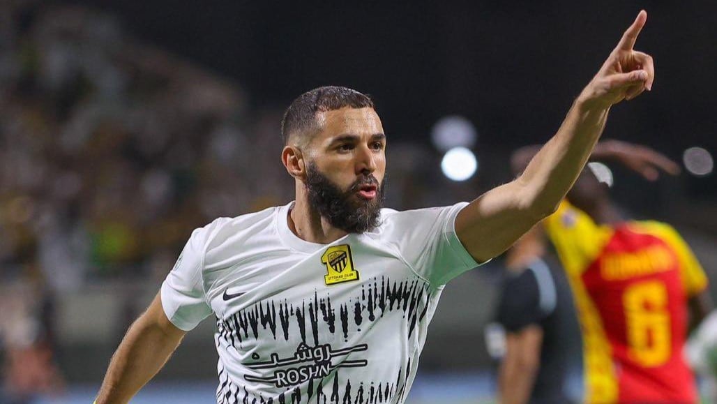 Benzema debuta con golazo en Al-Ittihad