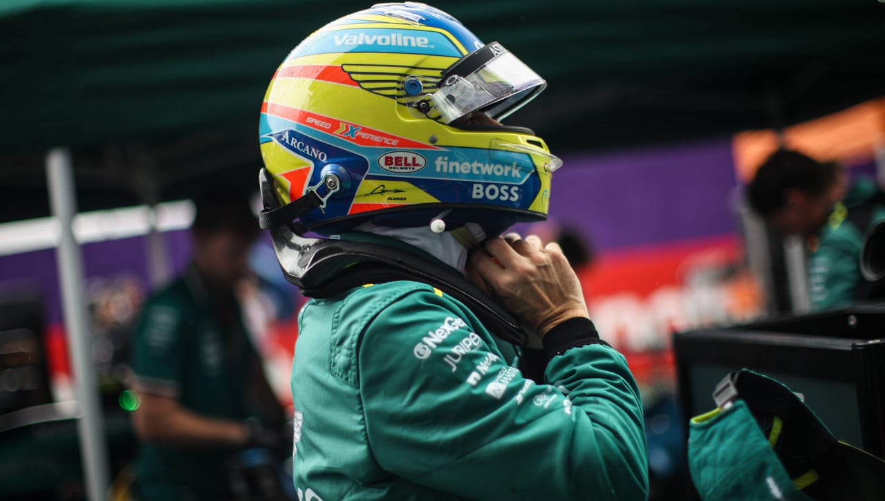 Fernando Alonso tiene un serio problema en Aston Martin