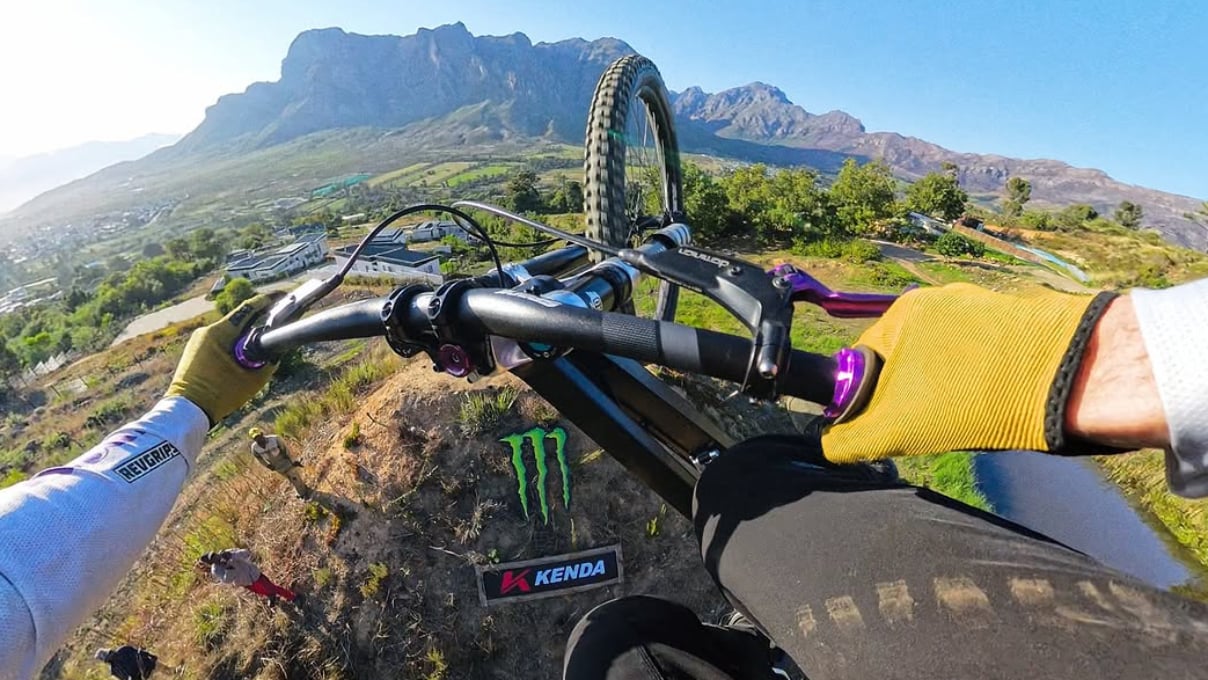 Más allá de GoPro: las cámaras de acción imprescindibles para inmortalizar tus vacaciones