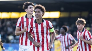 Selton recibe una feliz llamada y da otro paso más en su proyección 