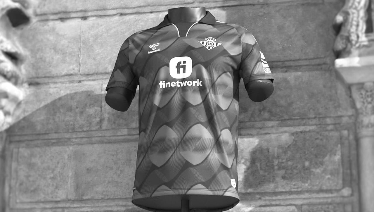 El boceto de camiseta para la segunda equipación del Betis que enamora: "La quiero ya"