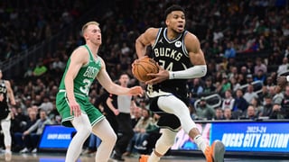 Antetokounmpo da el susto en la noche del hundimiento de los Lakers