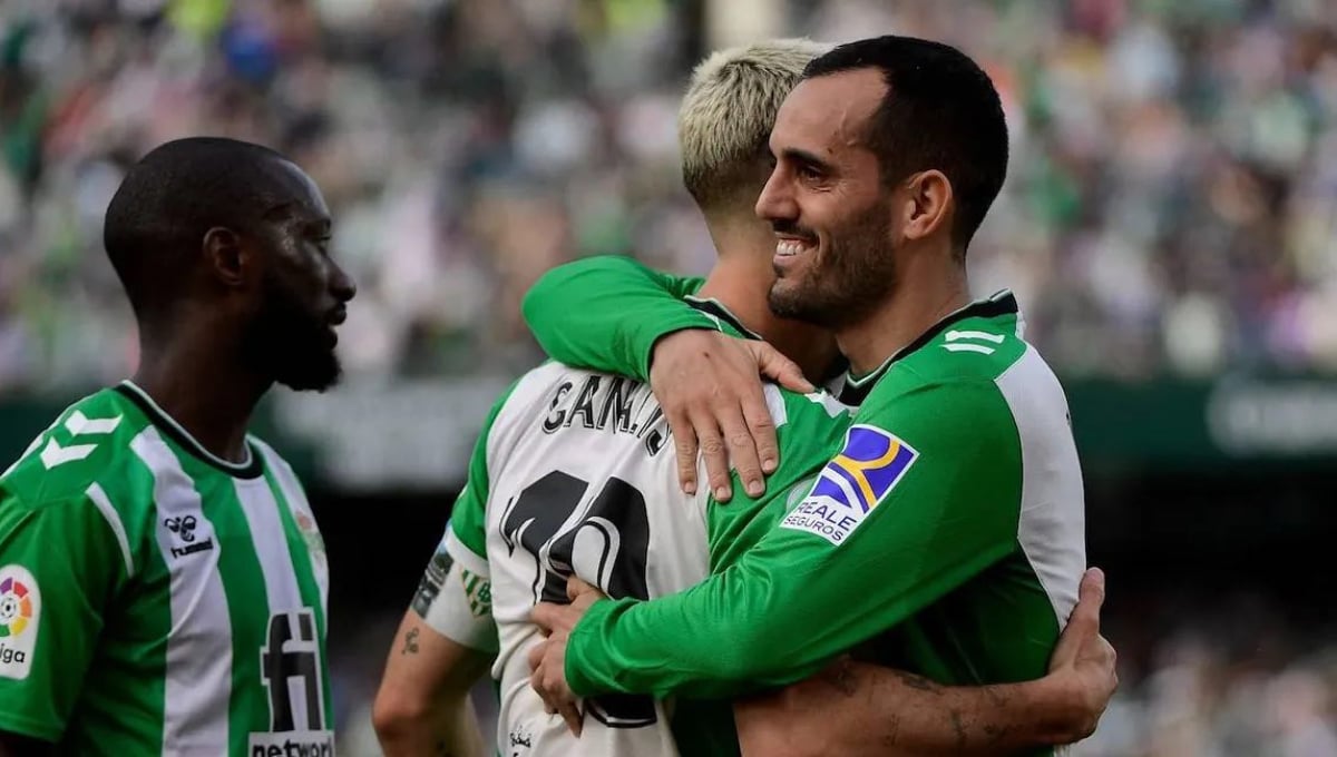 Canales ejerce de capitán del Betis e interviene en el 'caso Juanmi'