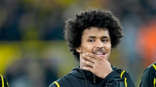 Adeyemi ya ha firmado