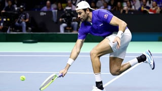 Berrettini venga a Nadal e Italia roza la Copa Davis
