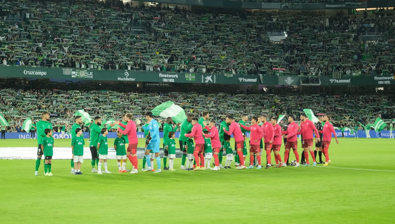 Sevilla, Betis y Cádiz tienen las tres plantillas más viejas de Europa, con un preocupante ocho de diez en LaLiga