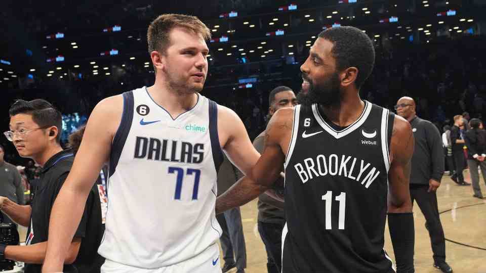 Bomba NBA: Kyrie Irving jugará en Dallas con Luka Doncic