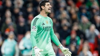 Courtois: "Decir que echamos de menos a Ancelotti sería faltar el respeto a Xabi Alonso"