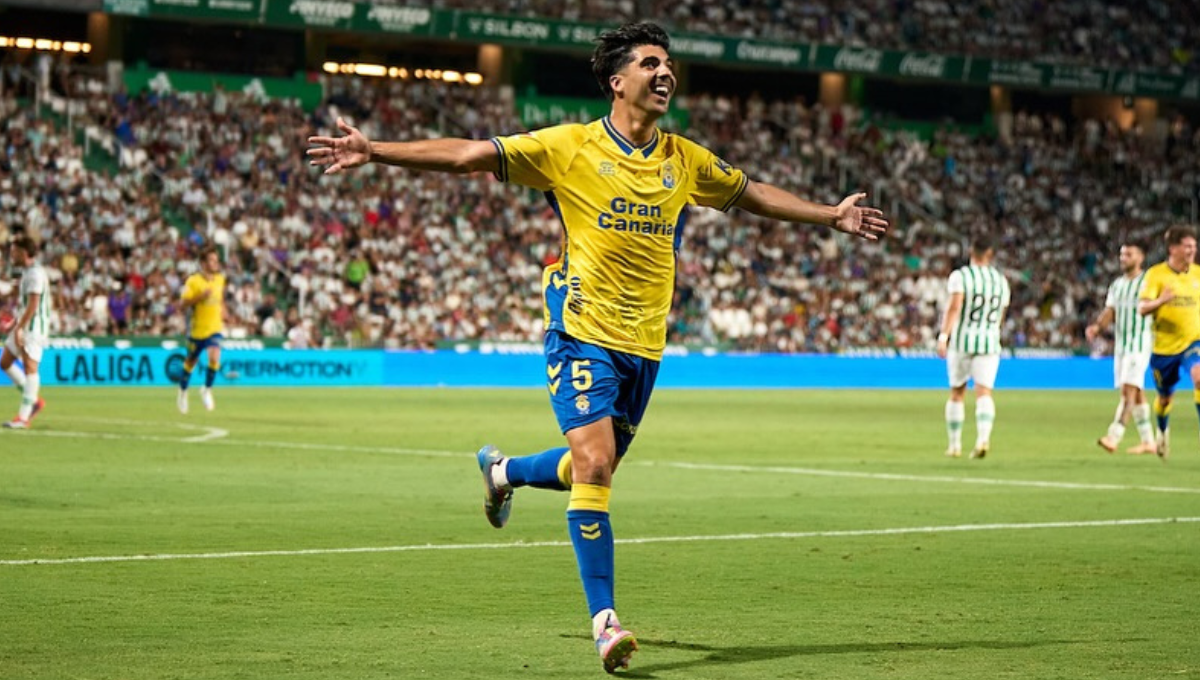 Primeros movimientos de fichajes en LaLiga Hypermotion: Deportivo de La Coruña y Almería interesados en el mismo jugador