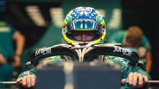 Aston Martin da un severo palo a Fernando Alonso