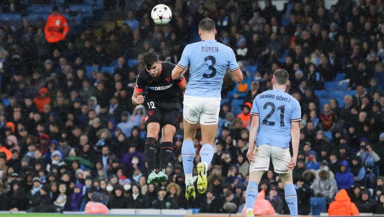 "Así es muy difícil", se queja un Rafa Mir que ya piensa en el Betis: "Somos el Sevilla; que a nadie se le olvide"