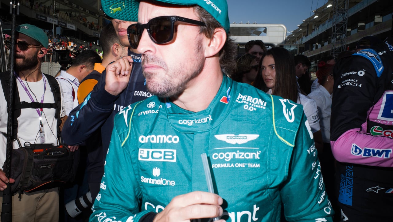 Fernando Alonso deja el verde