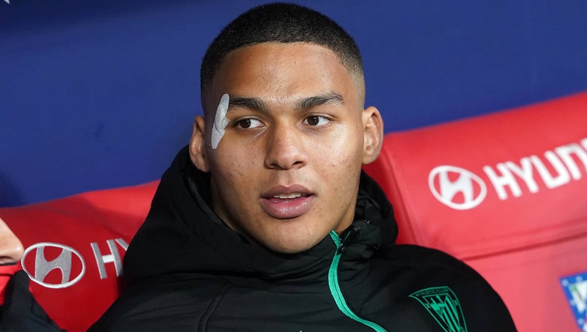 Maroan Sannadi la quiere liar y empieza muy fuerte