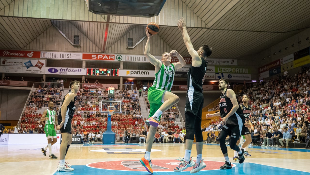 79-90: Contundente remontada de un Betis Baloncesto que acaricia el objetivo