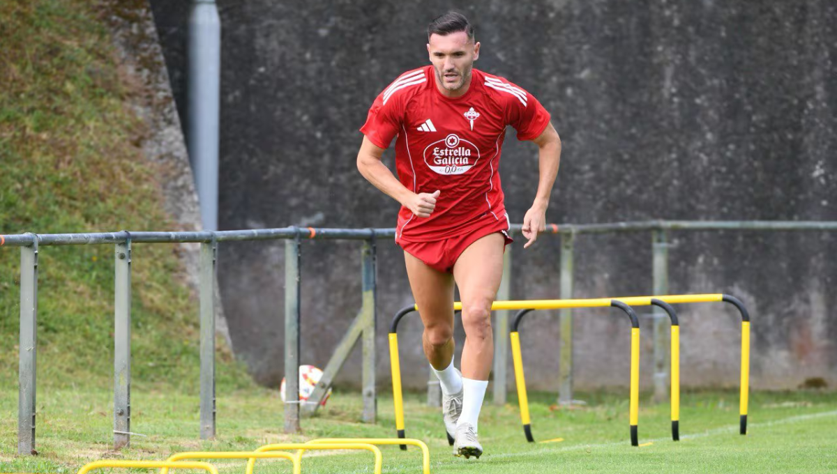 El nombre de Lucas Pérez vuelve a relucir en el Deportivo de La Coruña 