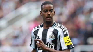 Se calienta el caso Isak y la Real Sociedad se frota las manos